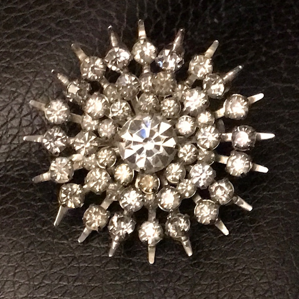 Vintage Clear Rhinestone Starburst Brooch